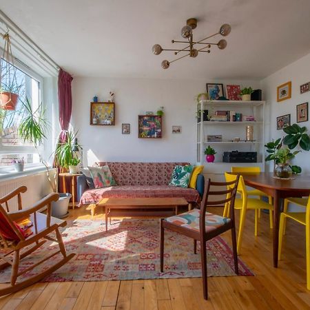 Cosy 2Bd Flat, Easy Access To City & Nature London Exterior photo